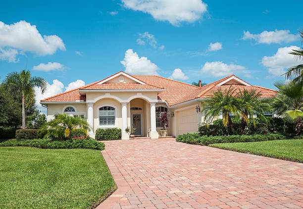 Best Professional Driveway Pavers  in Riverview, FL